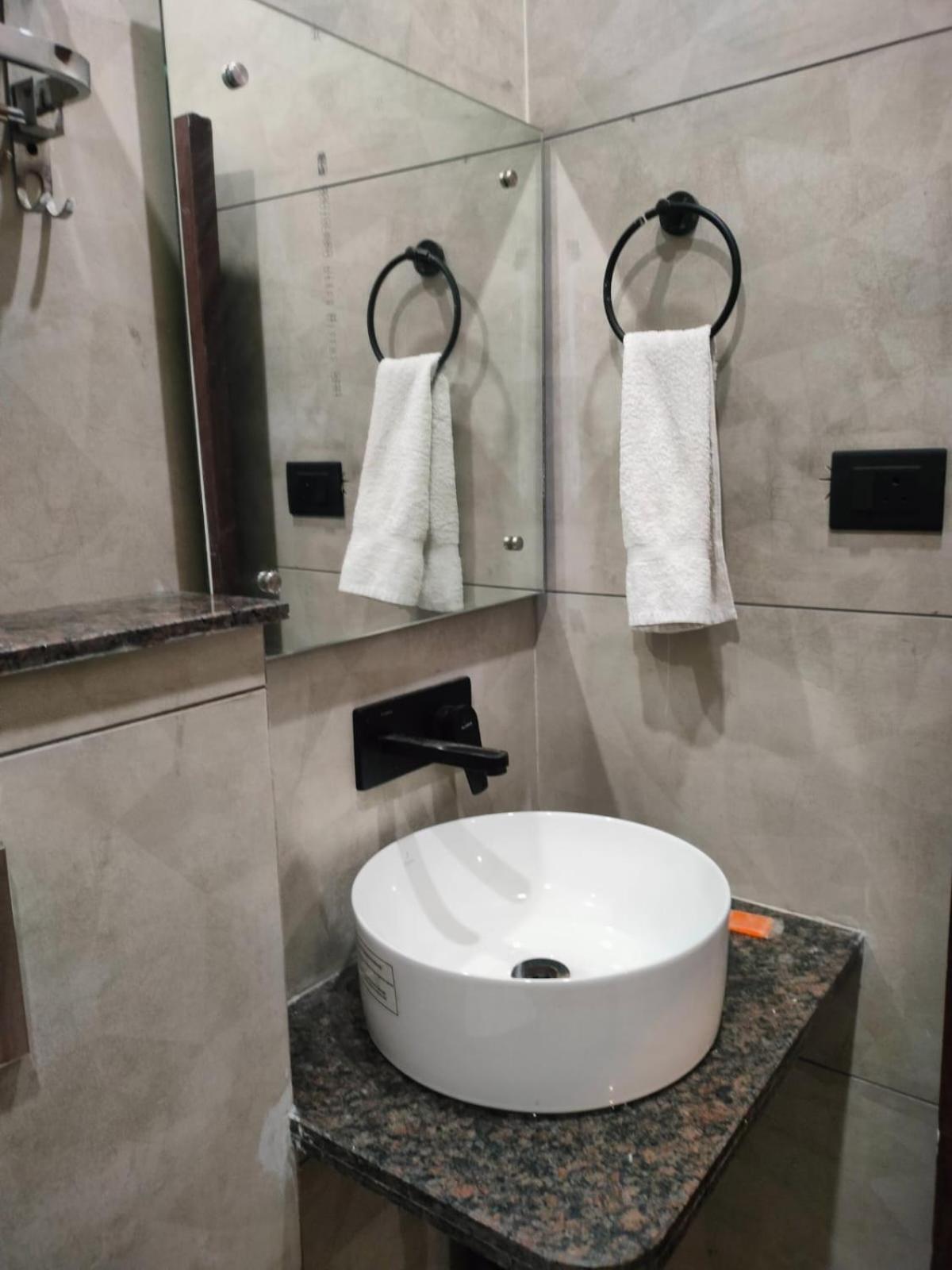 Hotel Anand Villa Агра Экстерьер фото