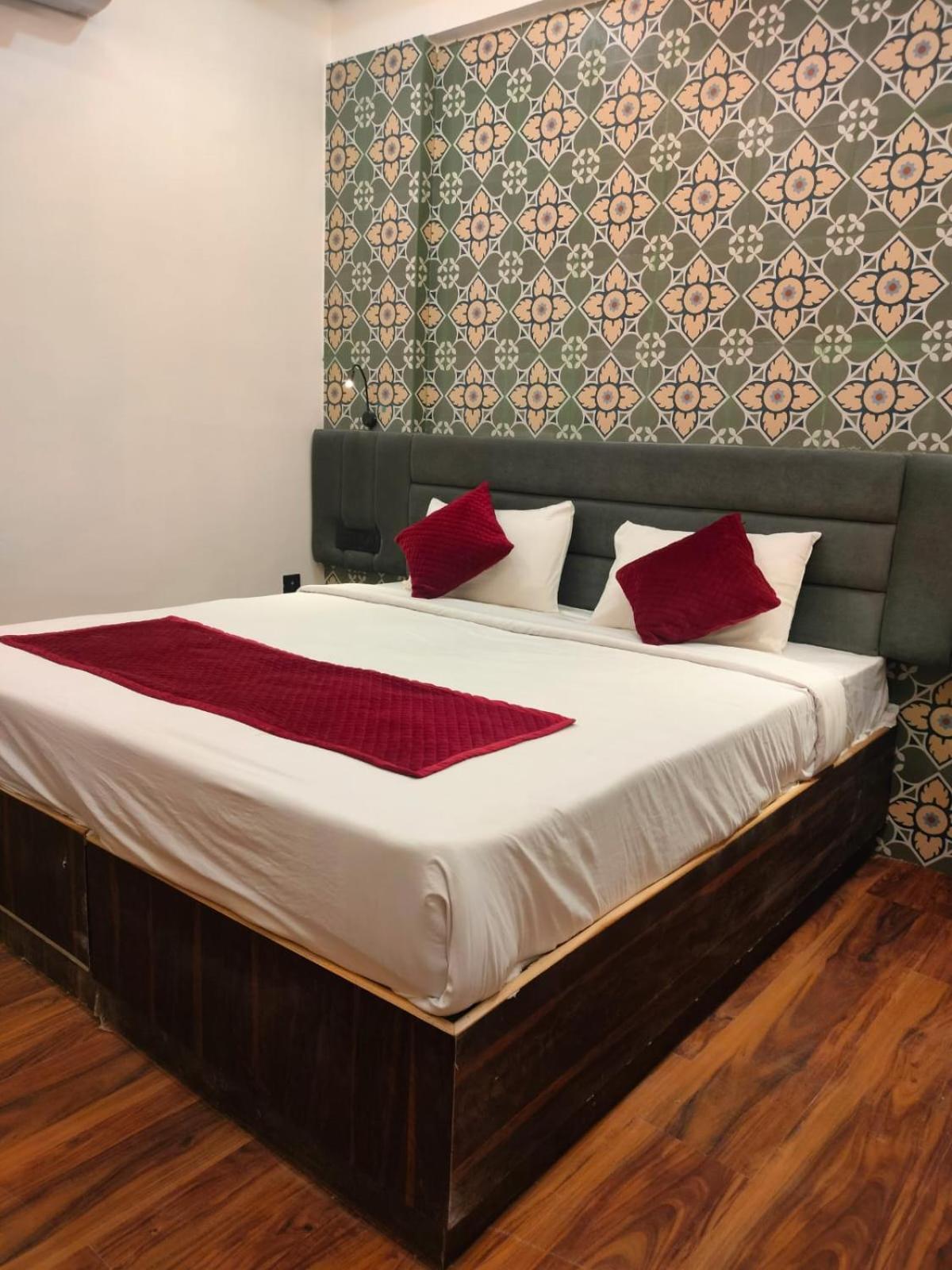 Hotel Anand Villa Агра Экстерьер фото